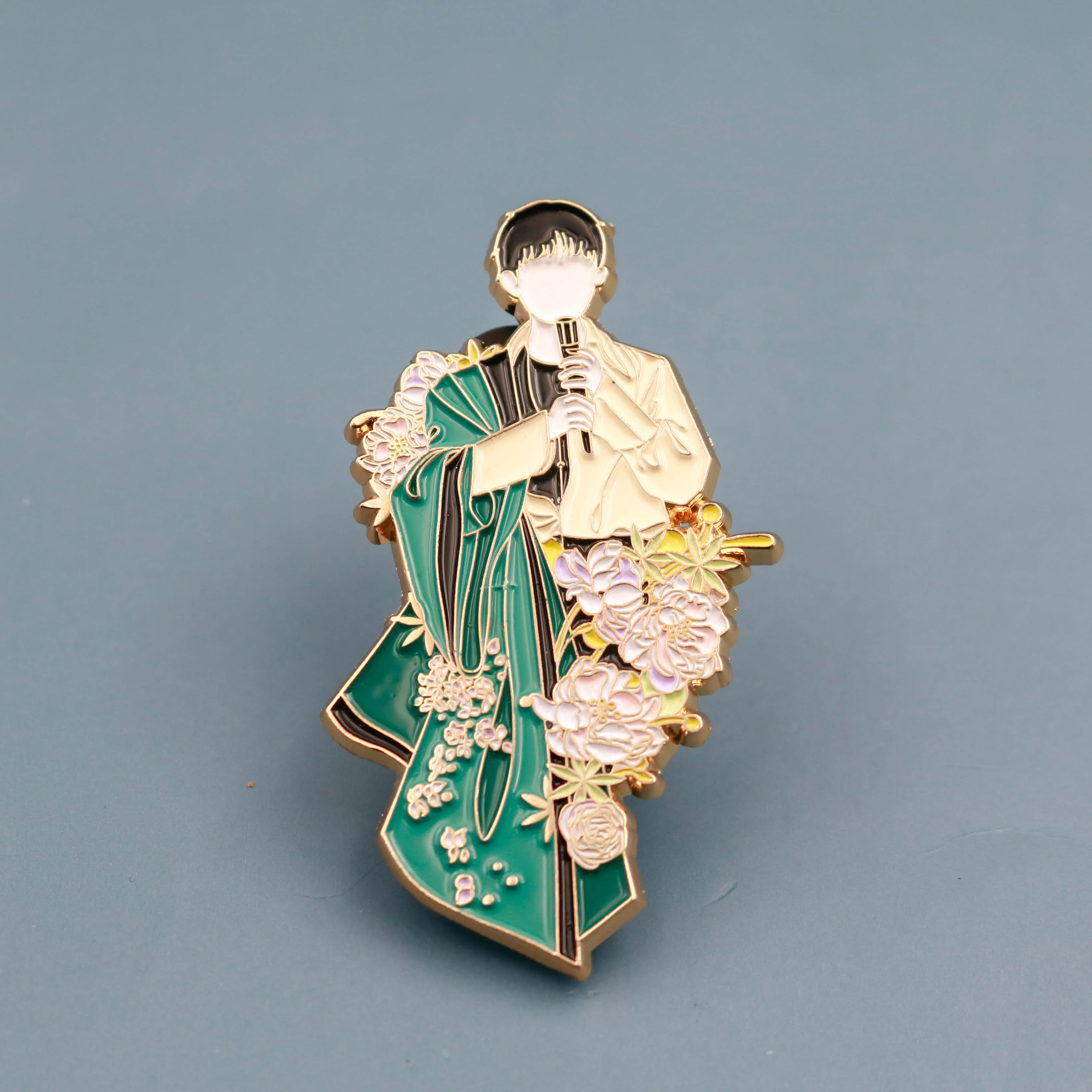 Kunshan Krell Custom Metal Lapel Pin Badge Kpop Custom Hard Enamel Pin