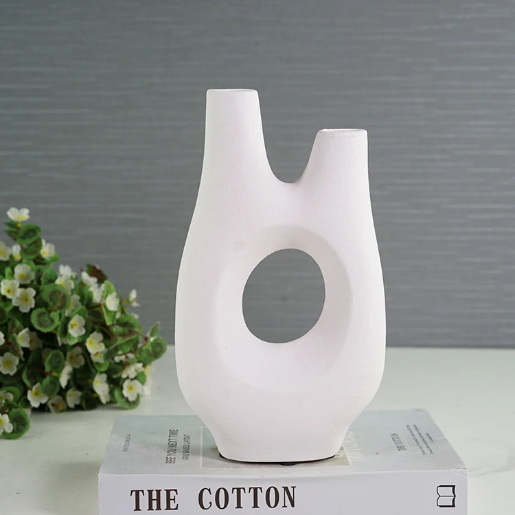 Rough finished modern nordic art irregular home decorative tabletop crafts matte white small vase ornaments ceramic home decor