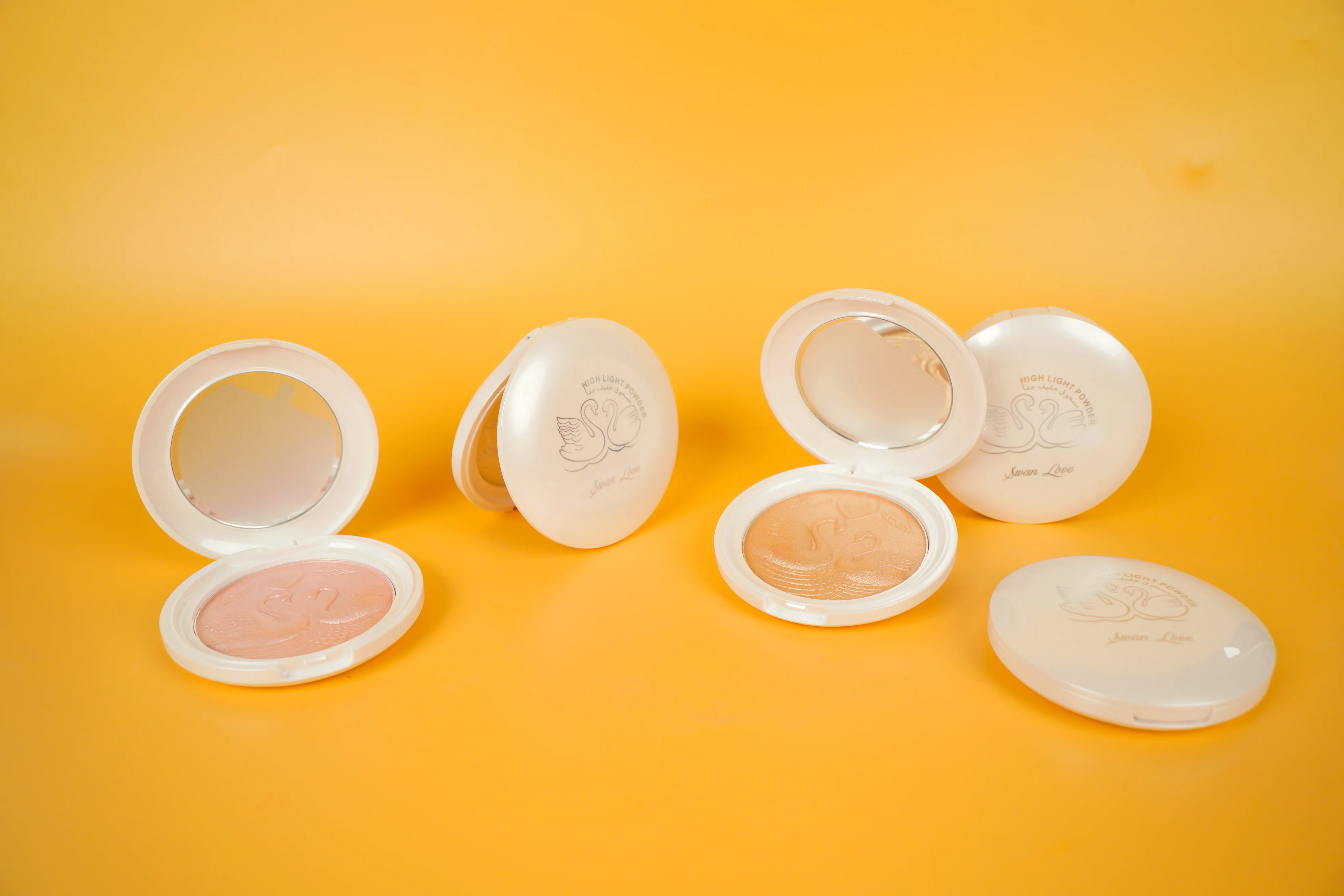 Face Highlighter Palette High Glossy Face Illuminator Palette Pearl Shimmer Smooth Baked Powder Lasting Sparkling