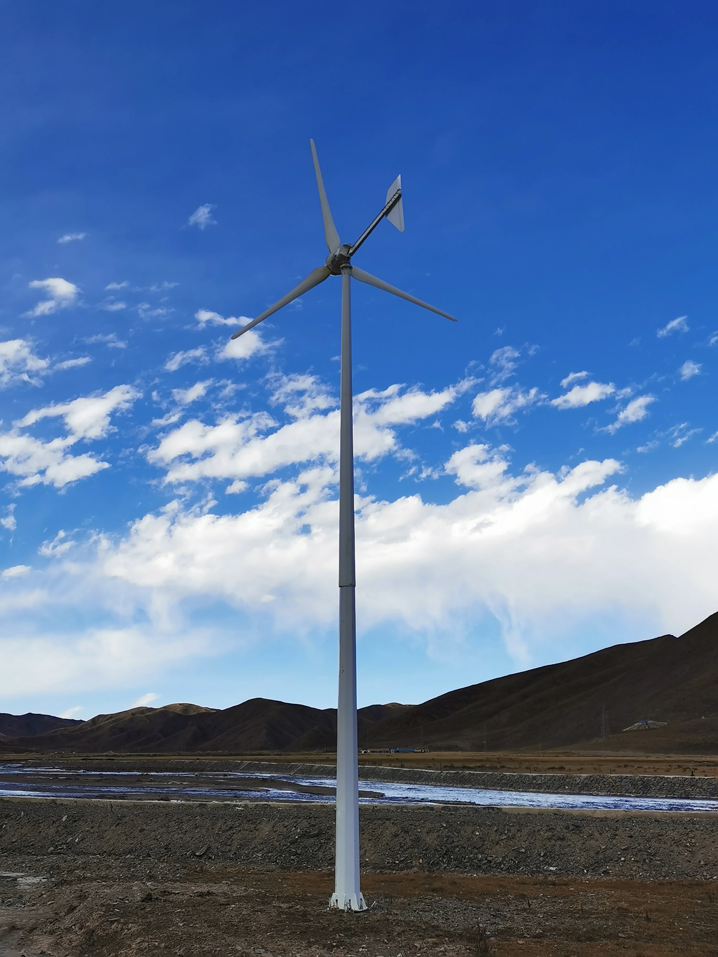 Real 7500w CE Certificated customized 8KW 240v Wind Turbine Generator for home use