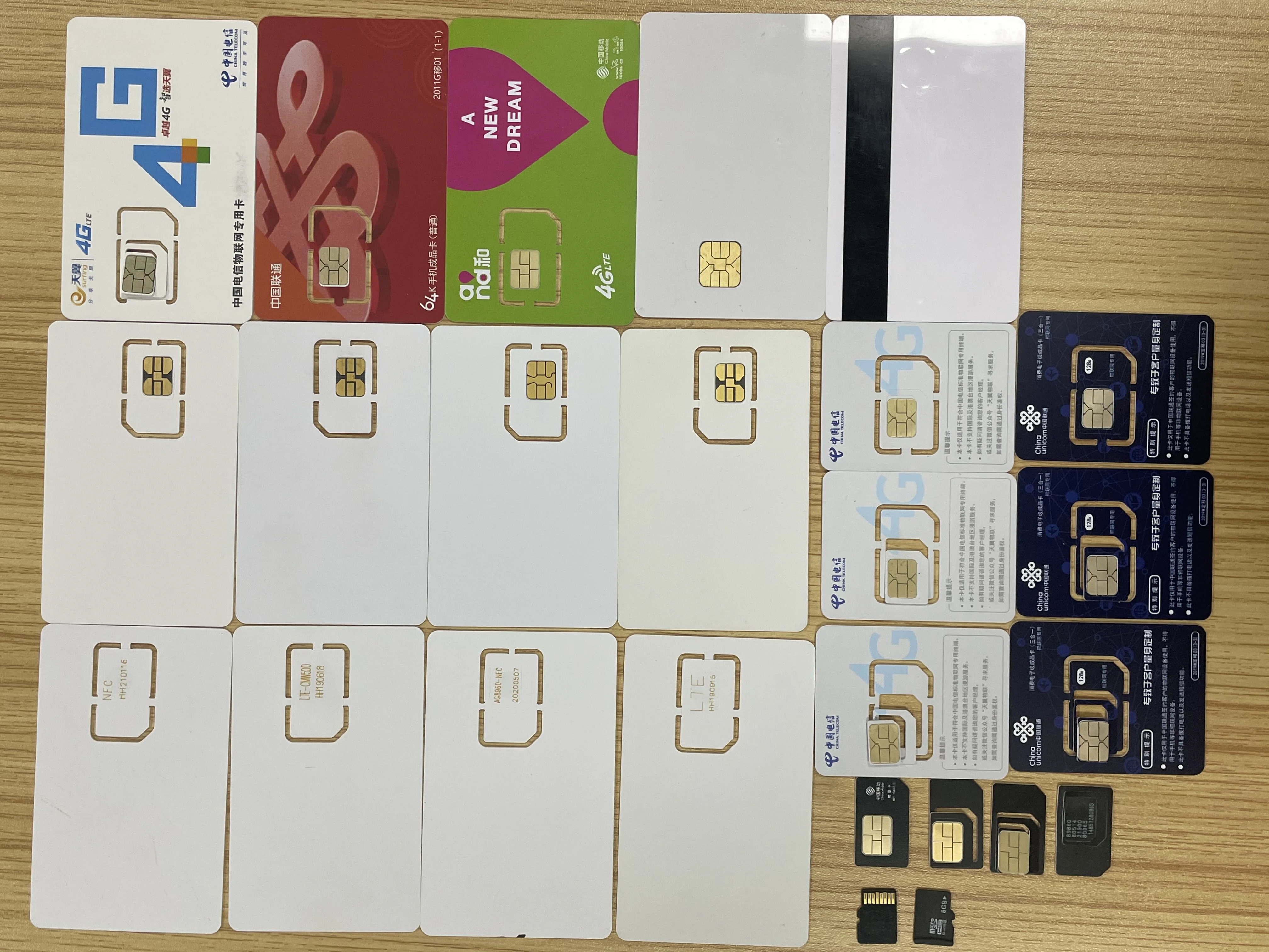 International 4G LTE USIM SIM Card 2ff 3ff 4ff 3-in-1 128K Prepaid for Smart Watch Mobile Phone Cards