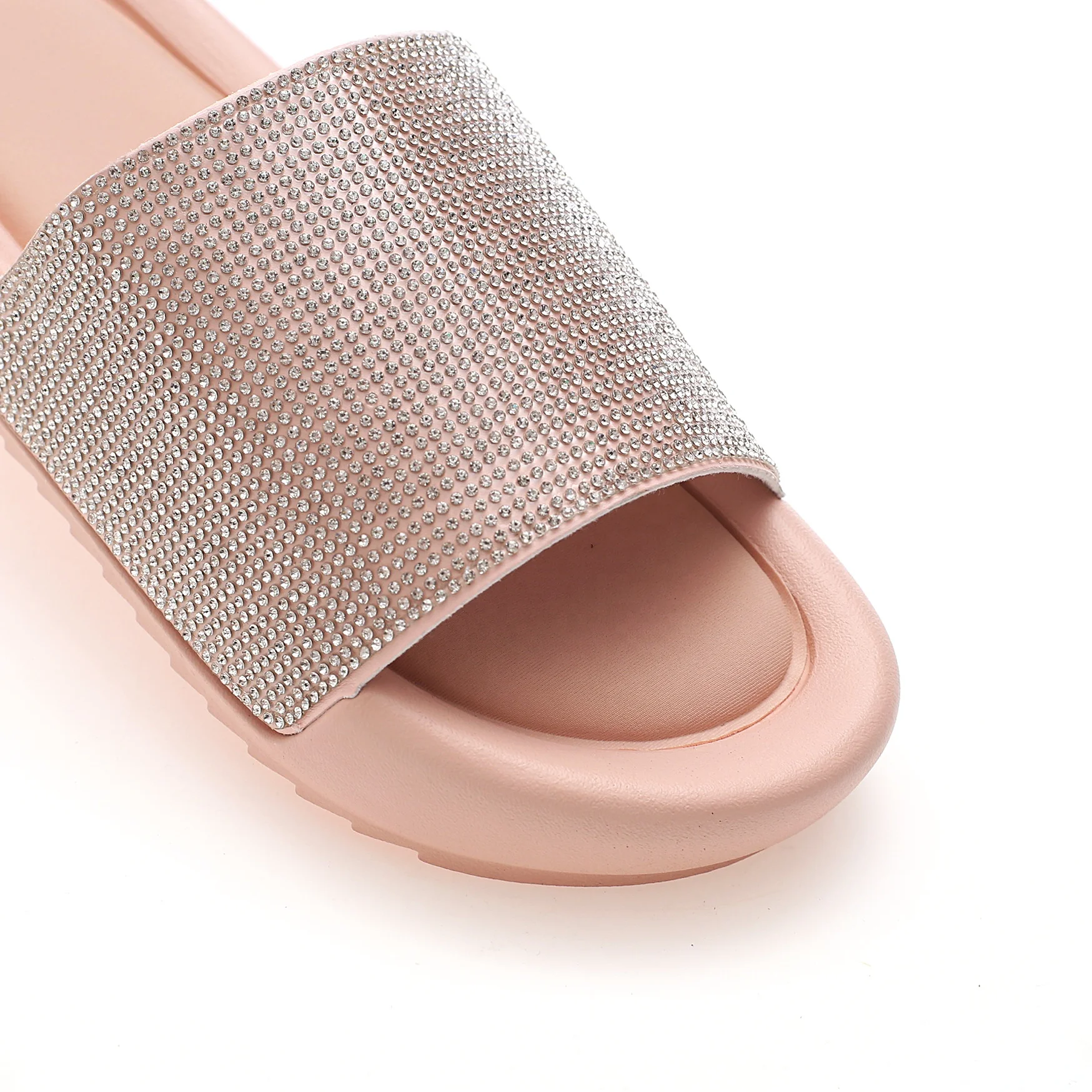 Customize Outdoor bling Decoration Flat Women Sandals outdoor Slides Slippers For Ladies Women Flat Sandals