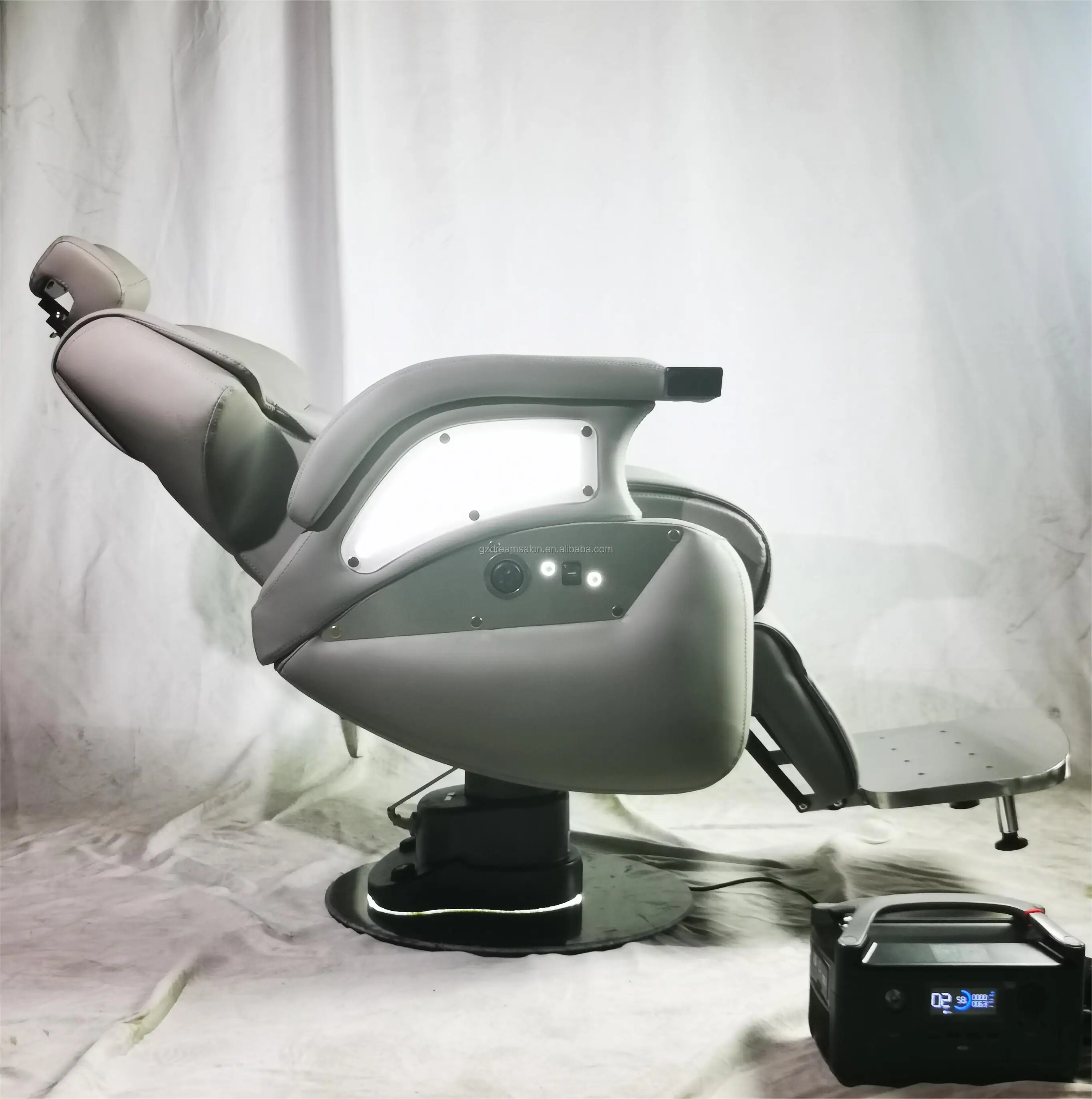 DREAMSALON 2023 Latest Unique Design Grey Facial Care Funiture Salon Electric Pneumatic Backrest Comfortable Hair Care Chair
