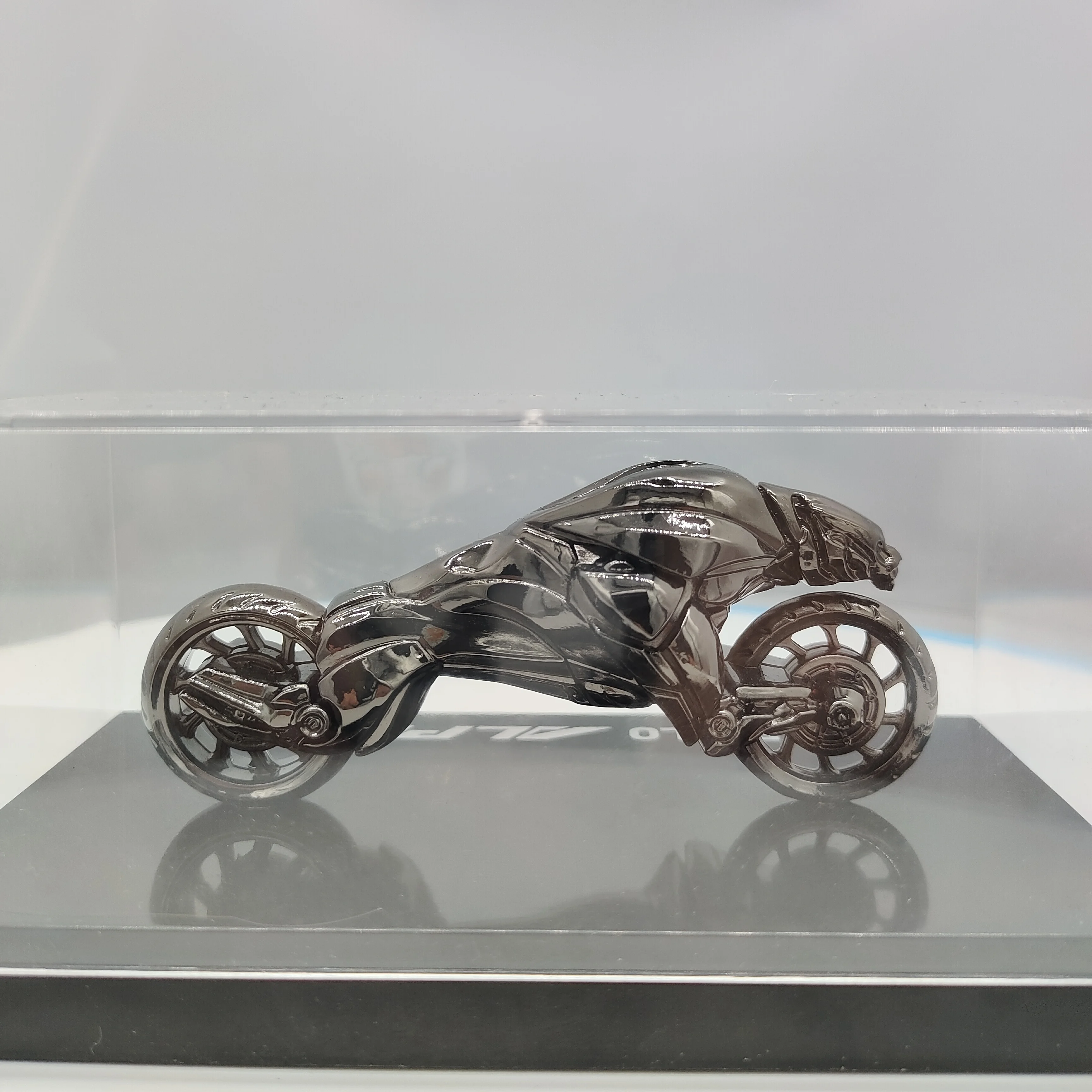 2022 New Design Metal Crafts Home Office Decoration Black Cheetah Motorcycle Model Aluminum Alloy Ornaments