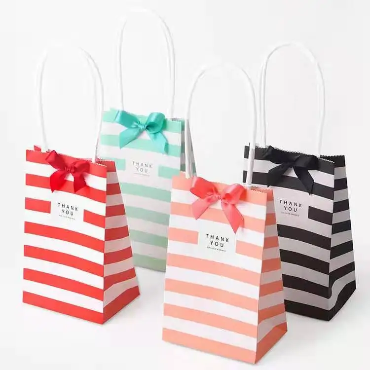 Luxury different color paper gift bags with custom print your logo packing bag for shopping