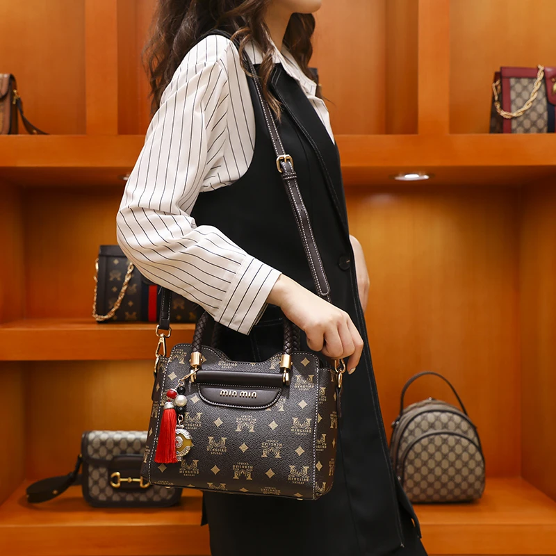 handbag luxury new style bag fashionable chain crossbody bag retro bag