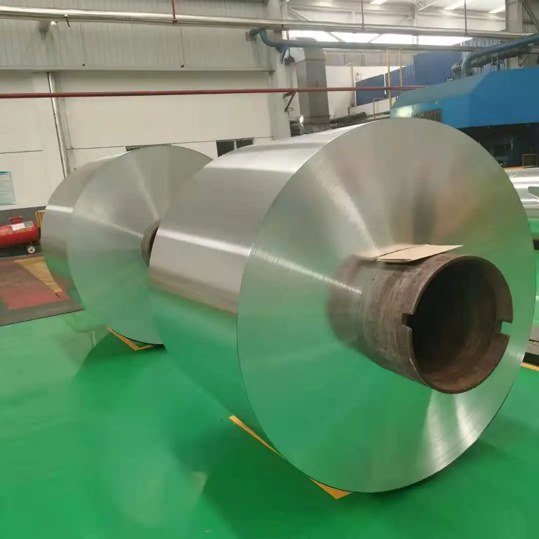 Wholesale 1235 8011 8079 Food Aluminum Foil Paper Coil Price Per Ton Heavy Duty 11 12 20 30 35 Micron Jumbo Roll Aluminum Foil