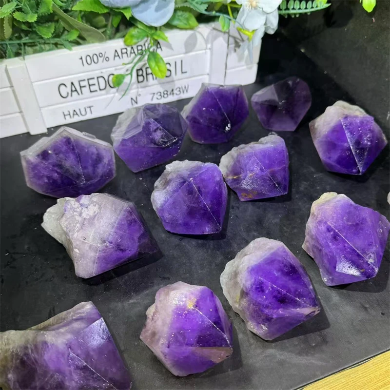 Factory Price Wholesale Healing Crystal Points Amethyst Rough Point for Home Decoration