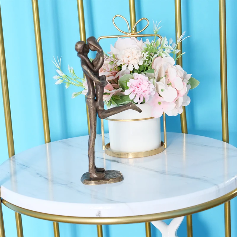 Hot Sale Love Sign Decoration Stone Carvings And Sculptures Bronze Sculpture Figure Cast Iron Statues