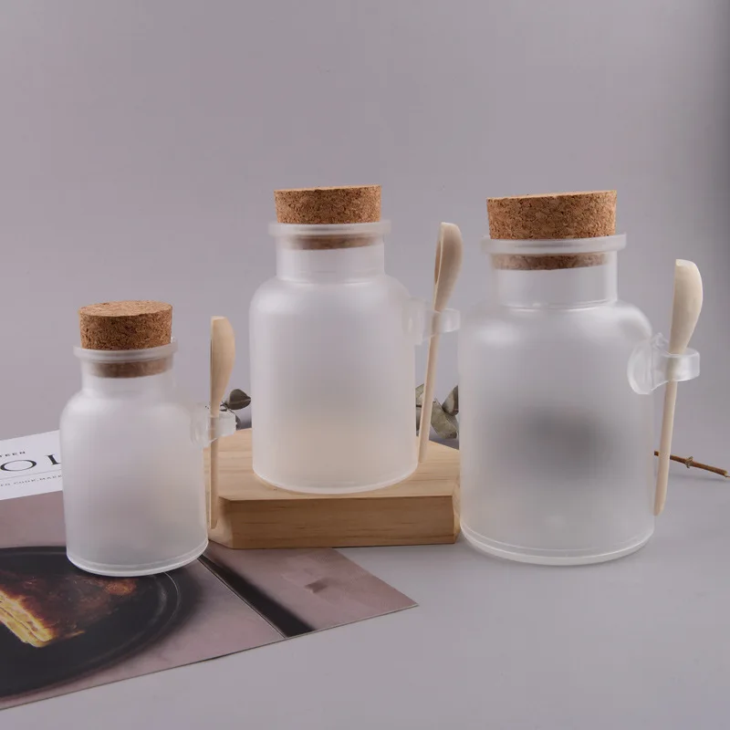 100ml 200ml 300ml Plastic Bath Salt Scrub Bottle with Cork Wooden Spoon Small Plastic Bottle