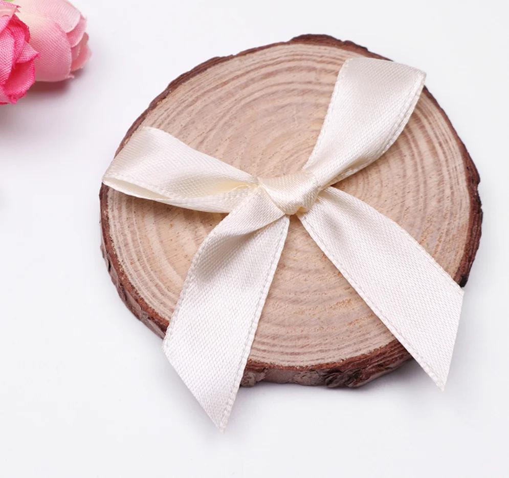 Best Price Factory made Gift ribbon bow tie Pre made small grosgrain self adhesive ribbon bow for gift packing bottle decoration