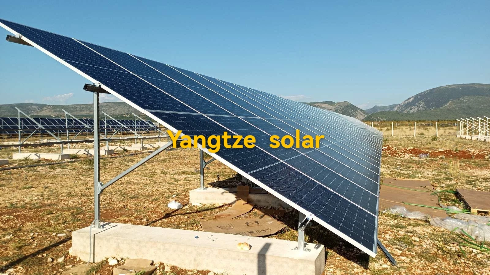 Yangtze Solar 50 kw on grid grid-tied grid-connected solar energy system installed on ground
