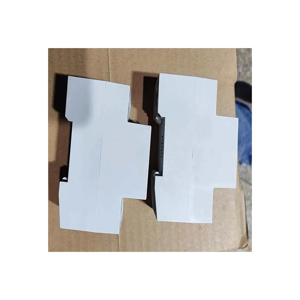 NEW and ORIGINAL SIE-MENS 	5SY6 Standard microbreak 	5SY6303-7CV