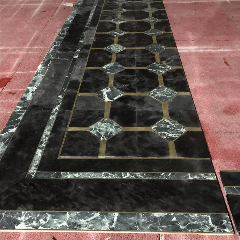 Роскошный матричный черный гранит и зеленый мрамор с латунной инкрустацией гидроабразивной огранки