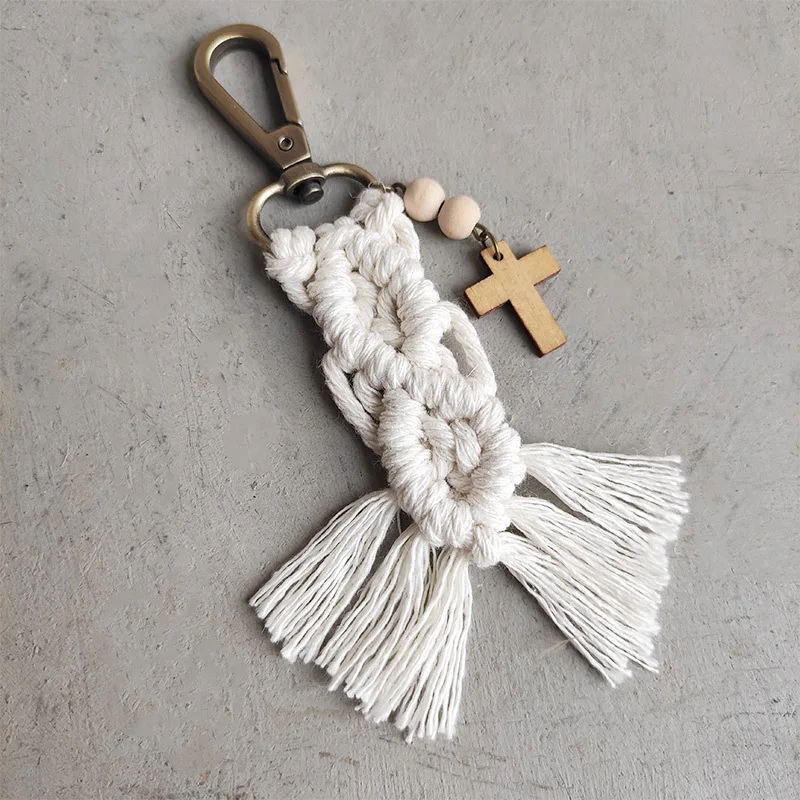Hot Sale Boho Handmade Woven Cotton Tassel Macrame Keychain Wooden Beads Cross Cactus Texas Map Shape Pendant Keychain