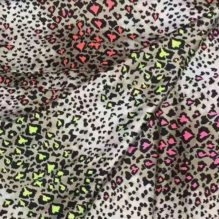 
Factory Price Printed Polyester Rayon Fabric Animal Snake Leopard Print Fabric 