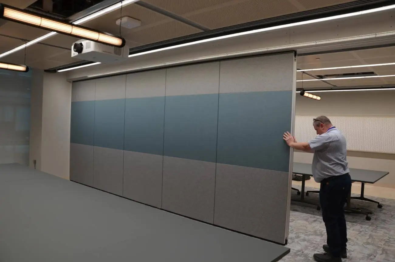 Меламиновые деревянные раздвижные стены, разделитель для комнаты, съемная Складная акустическая панель, движущаяся стена