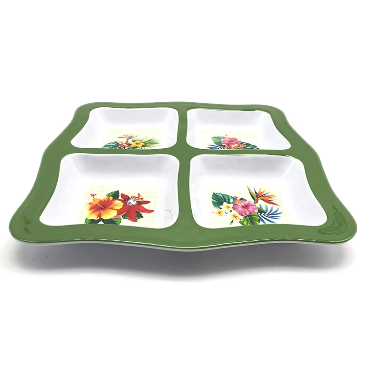 2021 Hot 4 Compartment Flower Design Divided Melamine Plastic Chip Dip Party Snack Serving Plates Platter