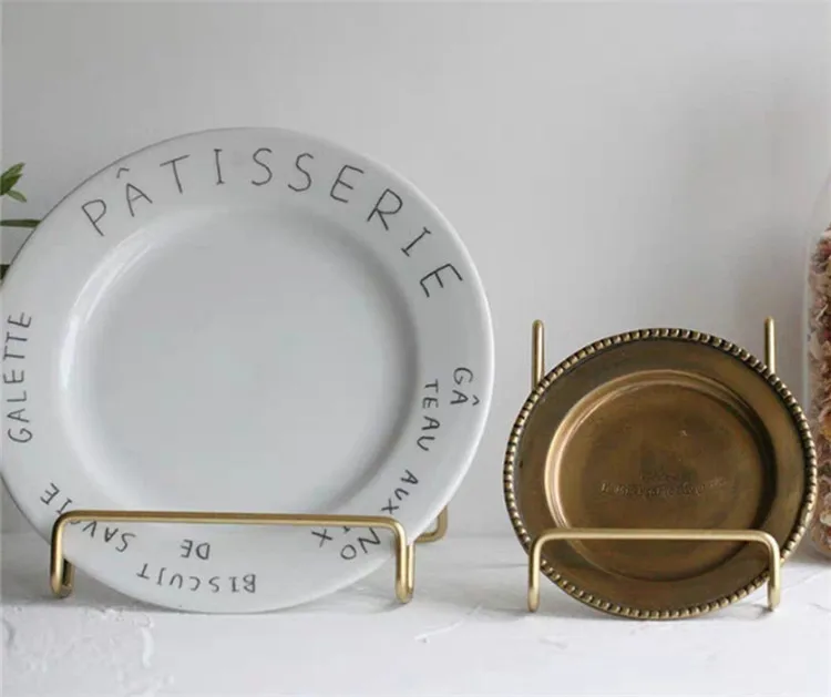 Golden Desktop Display Metal Wire Iron Card Holder Picture Holder Phone Plate Stand for Cookbooks Magazine Greeting Card Display