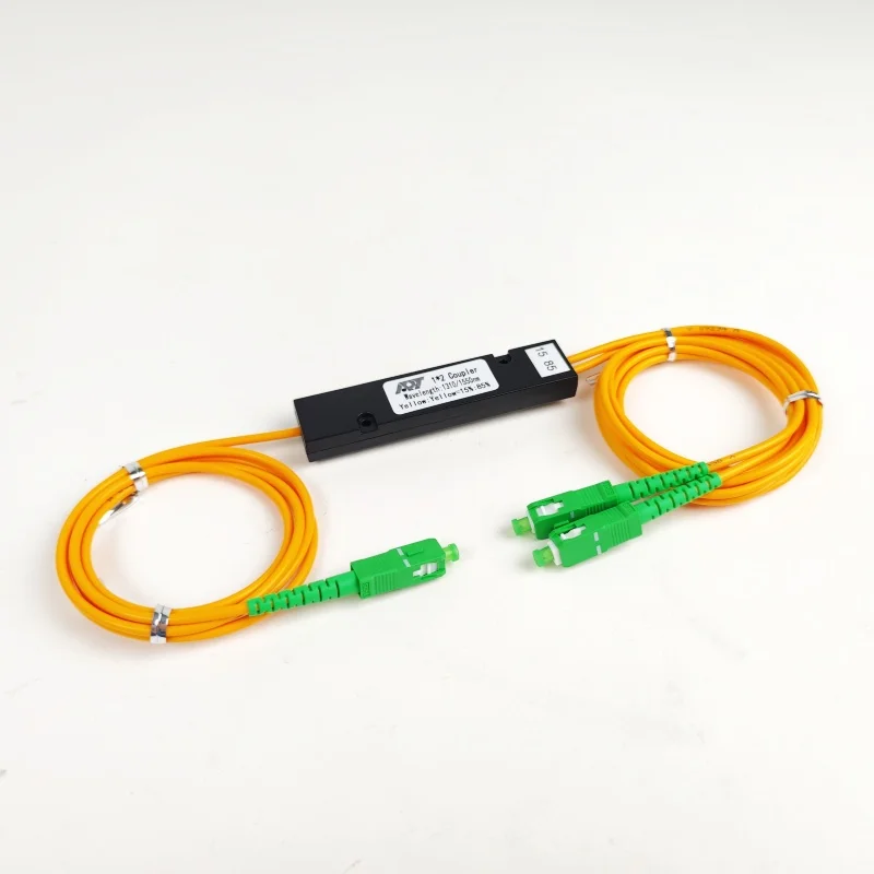 FTTH ABS Box FBT 1x2 Splitter Fiber Coupler Fiber Connector Factory Supply  Fiber Optic SC/APC High Quality 1*2 3G 4G WIFI