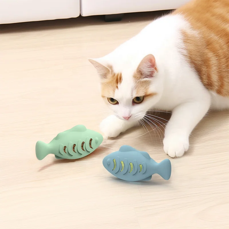 Wholesale Cat Mint Ball Fish Shaped Toys Pet Toys Interactive Ball Teeth Cleaning pet toys and accessories
