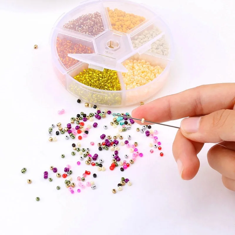 Factory Wholesale 1800 pcs DIY 3mm glass seed beads in Box 6 Multi color Assortment  for jewelry making