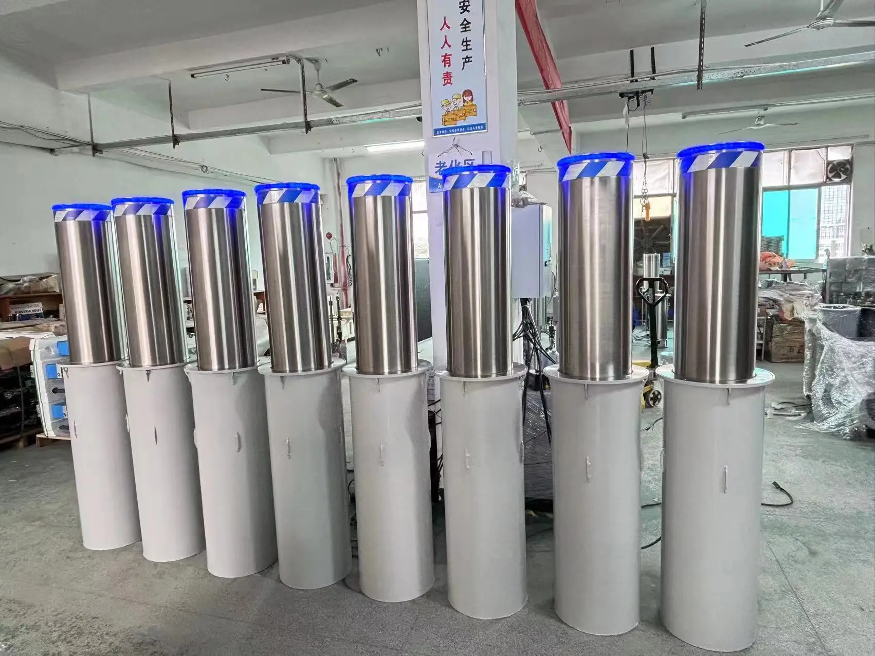 Security Bollard Stainless Steel Removable Traffic Bollard  controller box for bollard