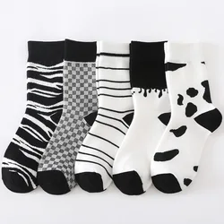 New Arrivals Korea White Black Zebra Stripes Female Mid Tube Socks Breathable Cotton Casual Women Socks