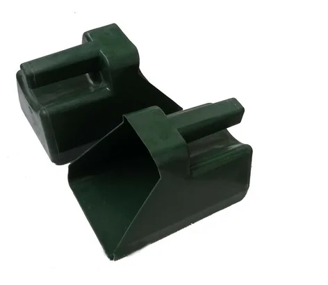 2 Quart  Horse Plastic Feed Scoop