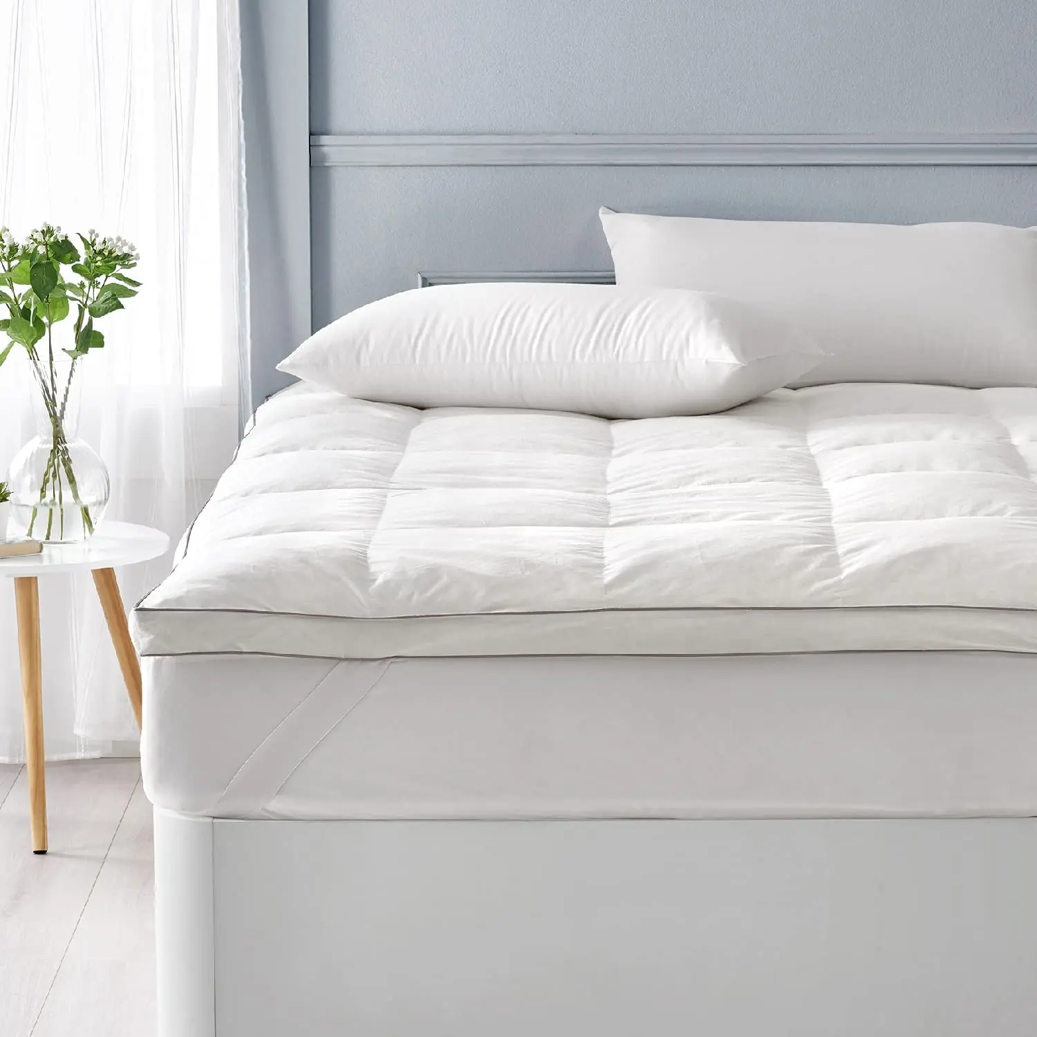 China Factory Hot Sale Cotton Fabric Soft Various Down China Hotel Bed Polyester Mattress Topper