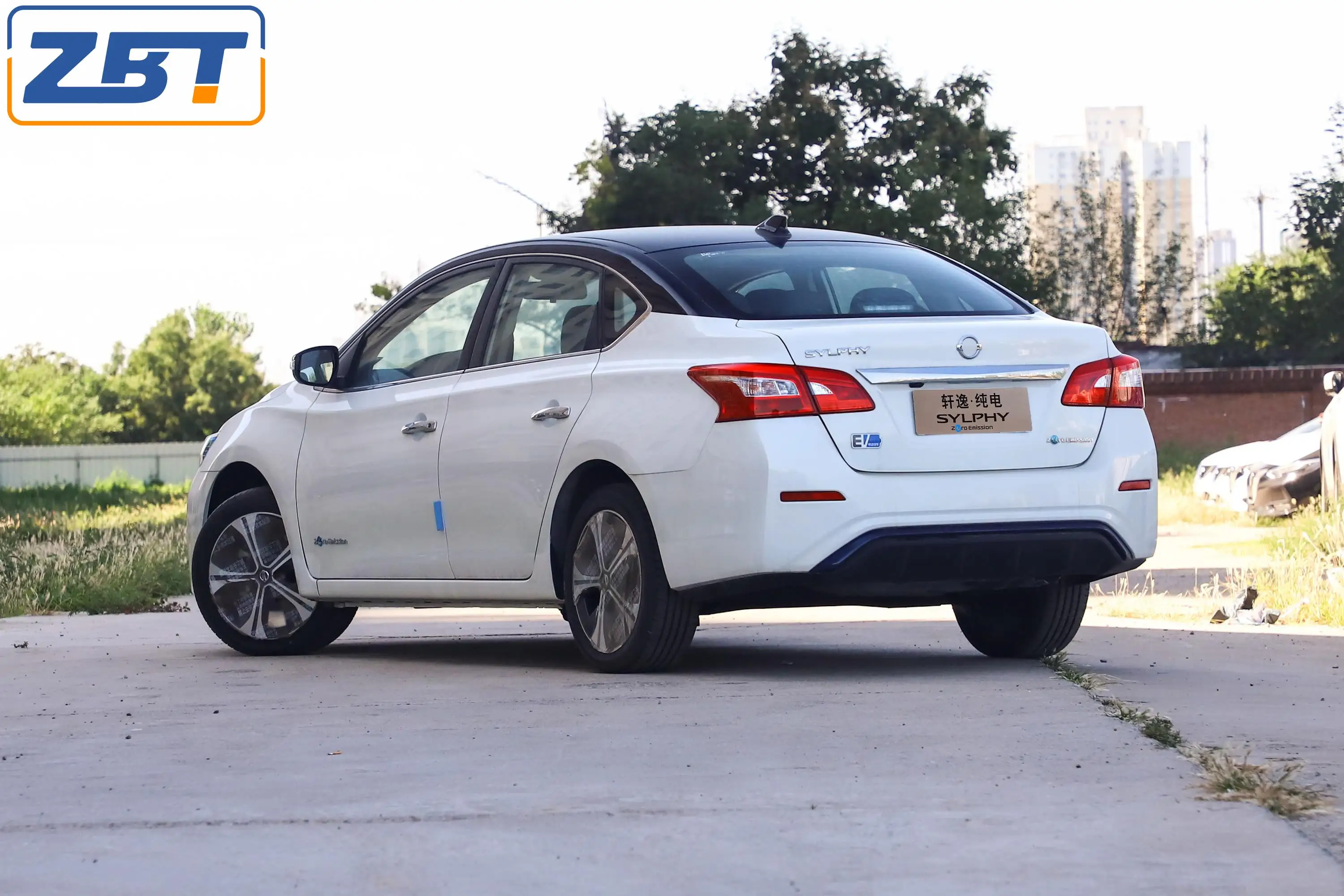 Японский бренд Nissan Sylphy б/у электрический автомобиль седан модель 2022 NEDC 338 км 38109kwh HP 4 двери 5 сидений