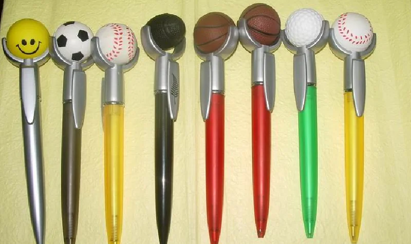 Custom funny basketball ball pen with your print plastic football baseball head brain ballpoint pen for promotion
