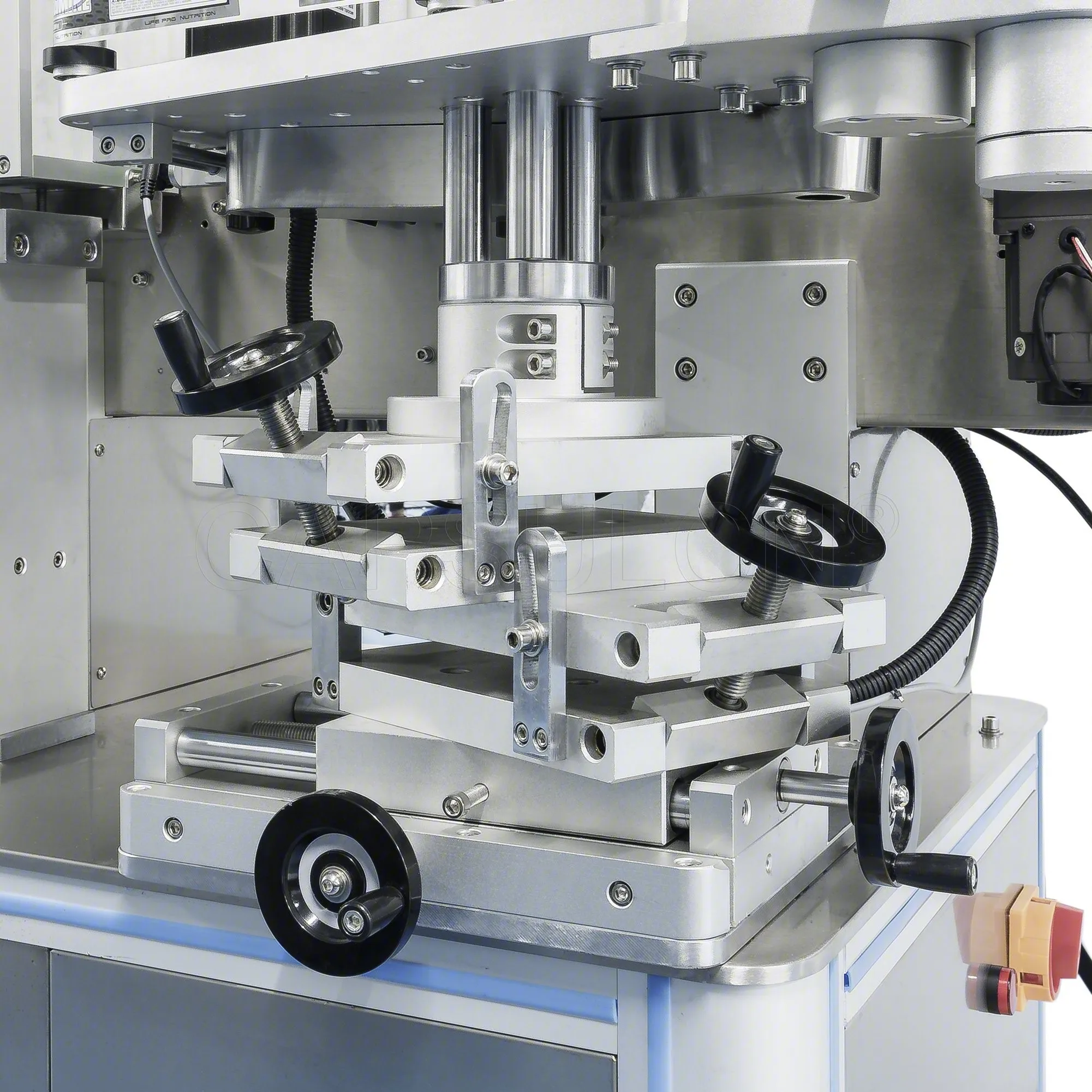 
T-21200 Jar Automatic Double-Sided Rolling Round Wine Water Bottle Labeling Machine Equipment 