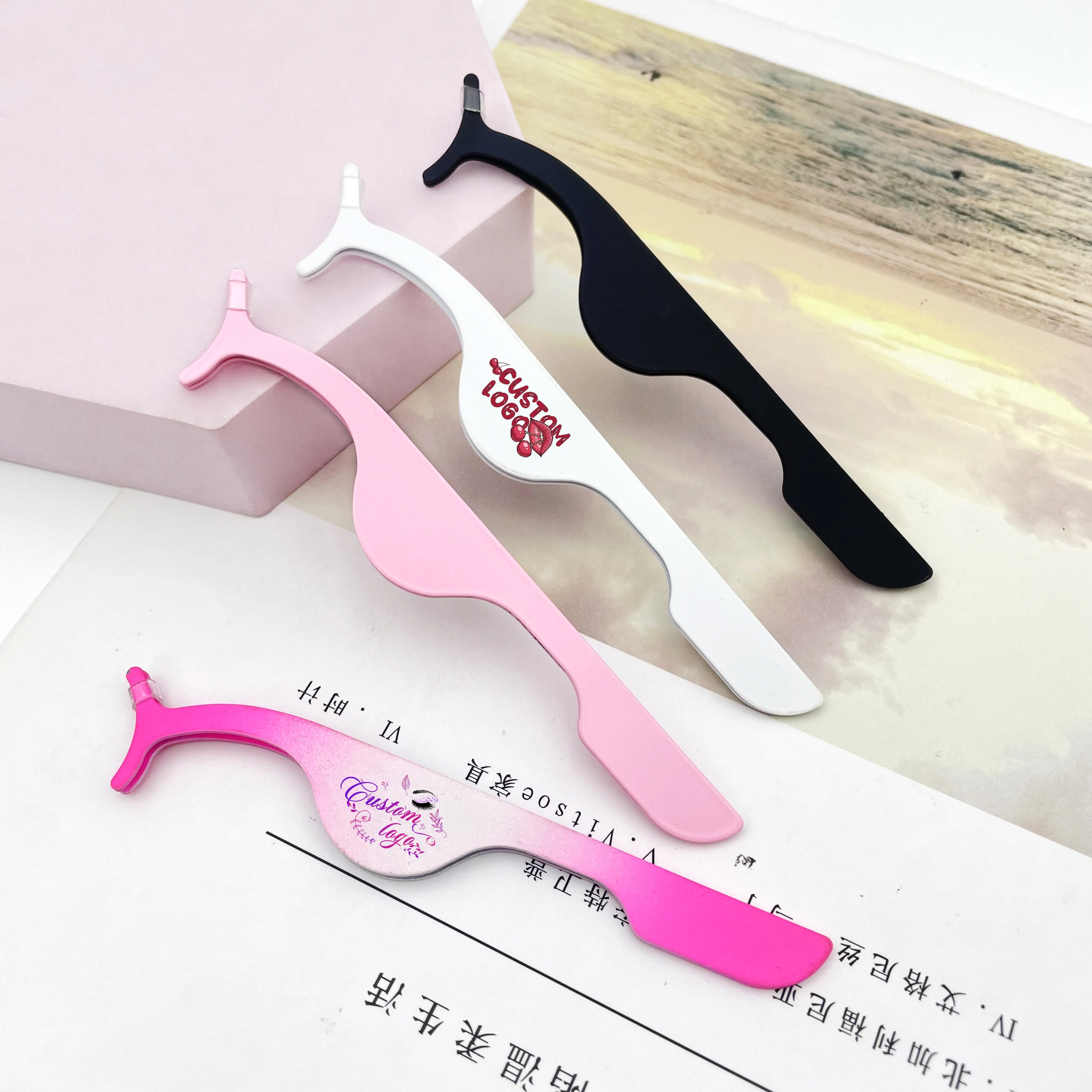 Wholesale eyelash tool with Custom logo Private Label Pink White black Plastic Lashes Applicator Tweezers