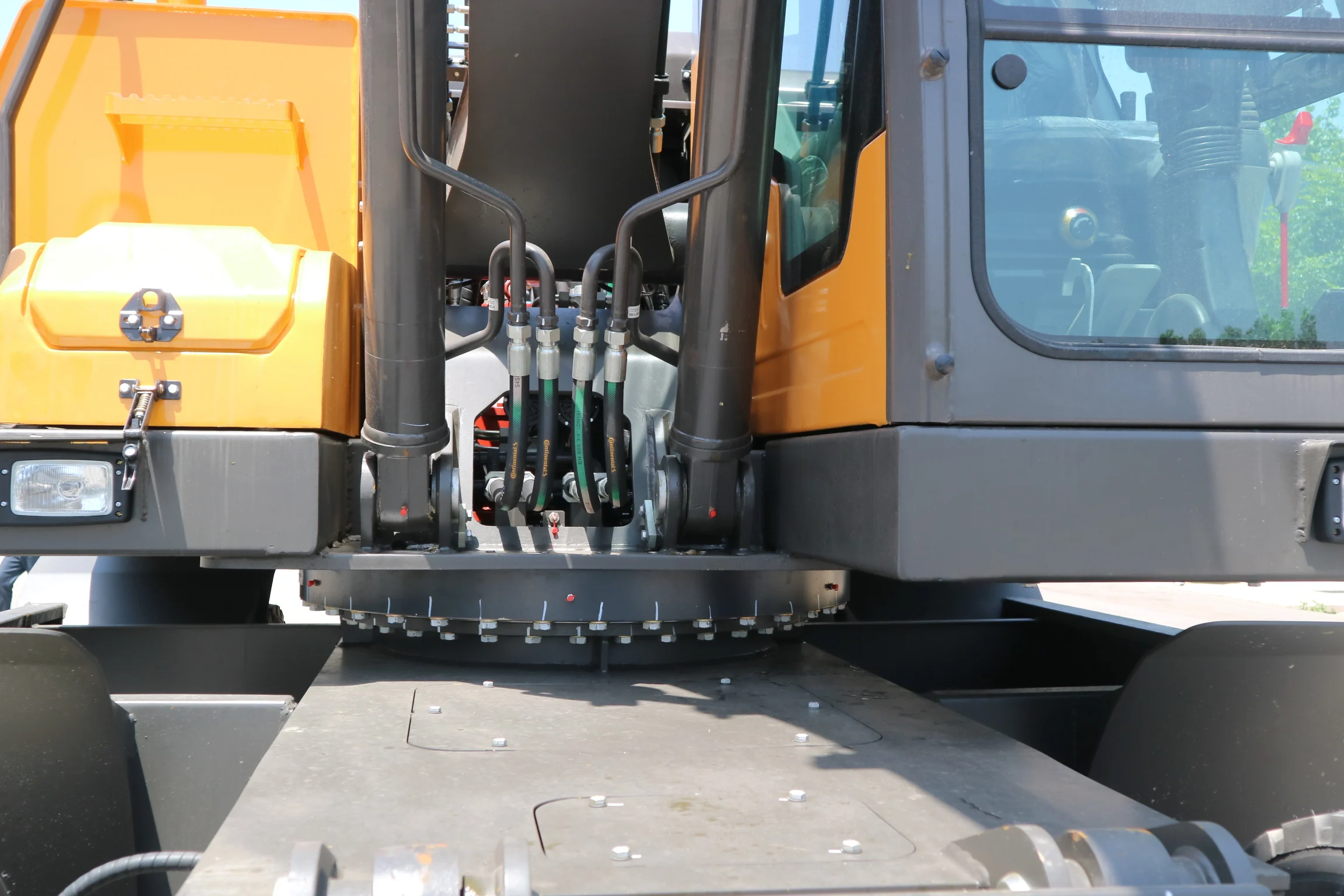 New Wheel Excavator Drive Bucket Digger Large Hydraulic Multifunctional Wheel Excavator For Sale