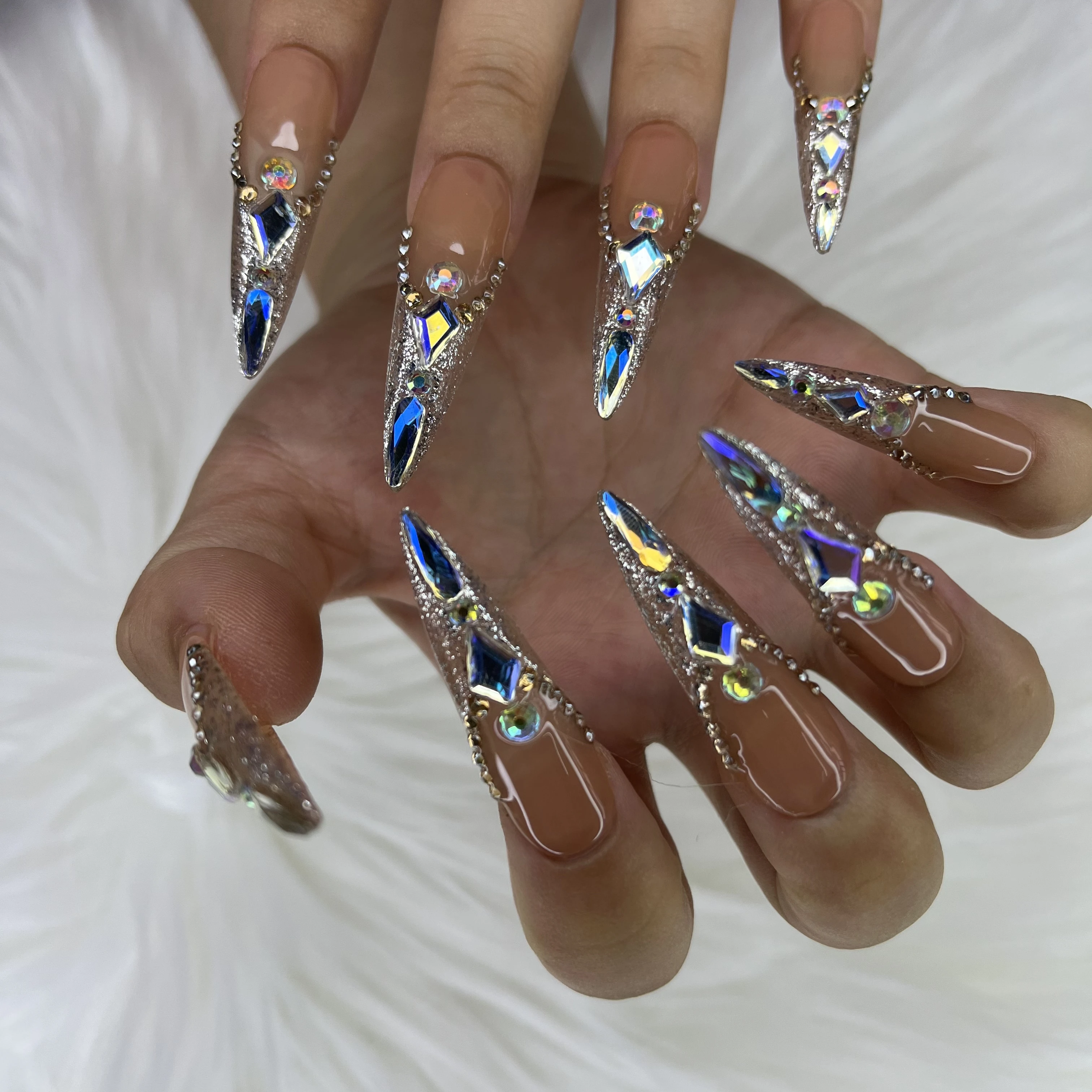 Ins  Hand made nails  designed rhinestone artificial press on nails packaging box, press on nails private label