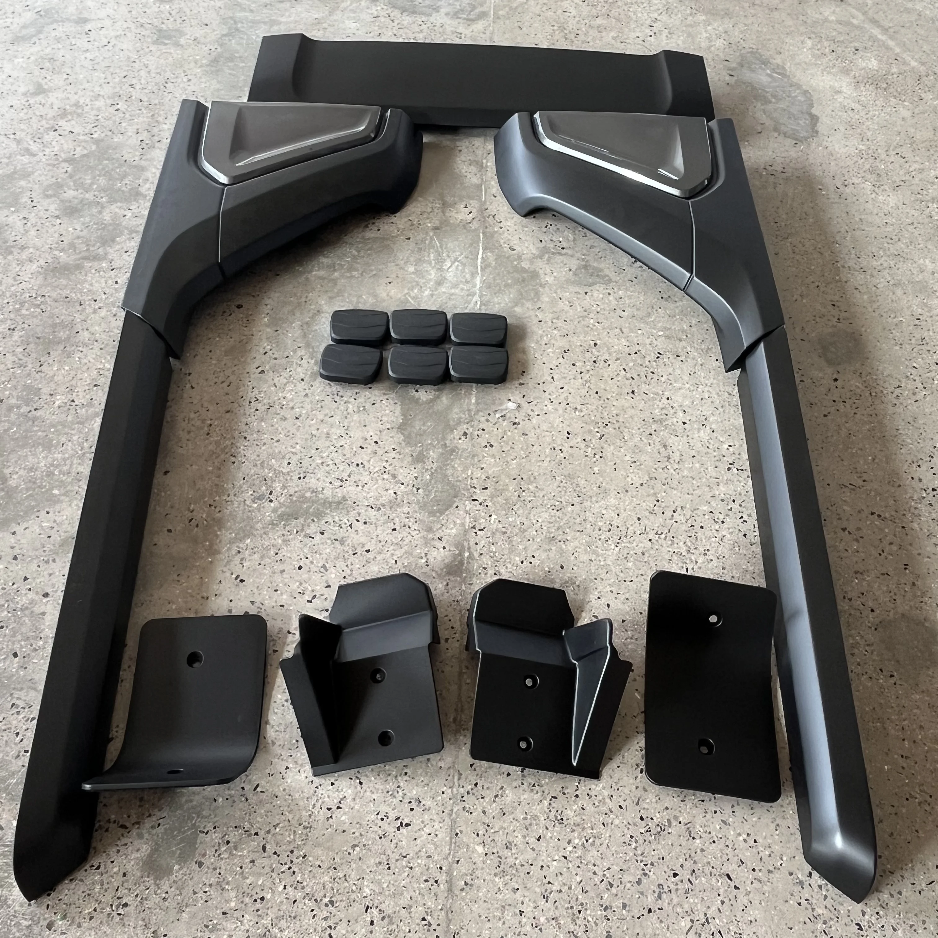 Accessories 4x4 Pickup Anti Sport Roll Bar For 2015 2016 2017 2018 2019 2020 2021 2022 2023 2024 Toyota Hilux Revo Roll bar