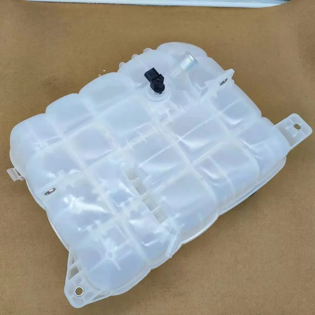 High quality expansion tank for  volvo EC750 EC950  A35G  A40G  VOE22821822
