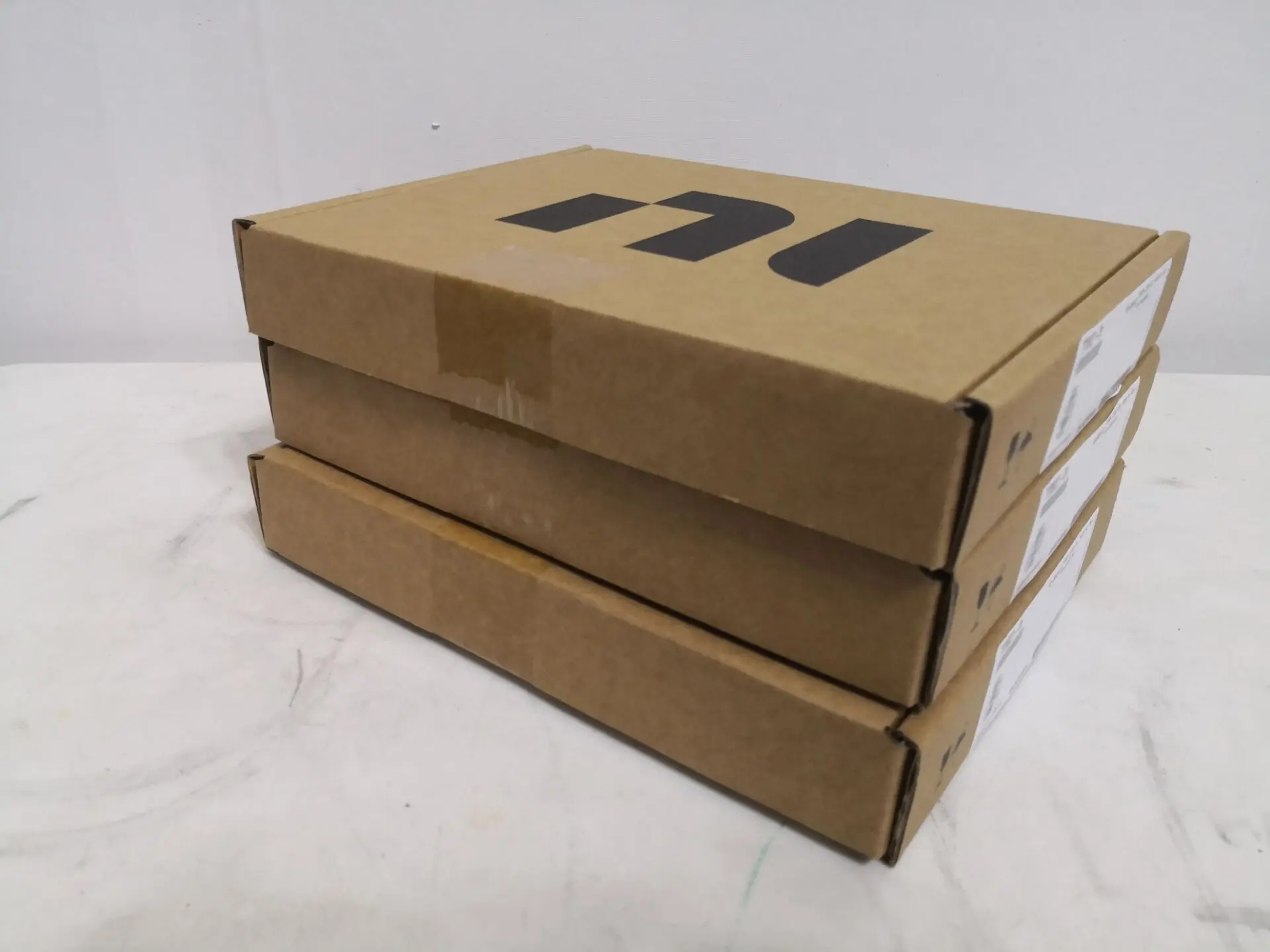 National Instruments NI GPIB-USB-HS Интерфейс адаптер стандарта IEEE 488