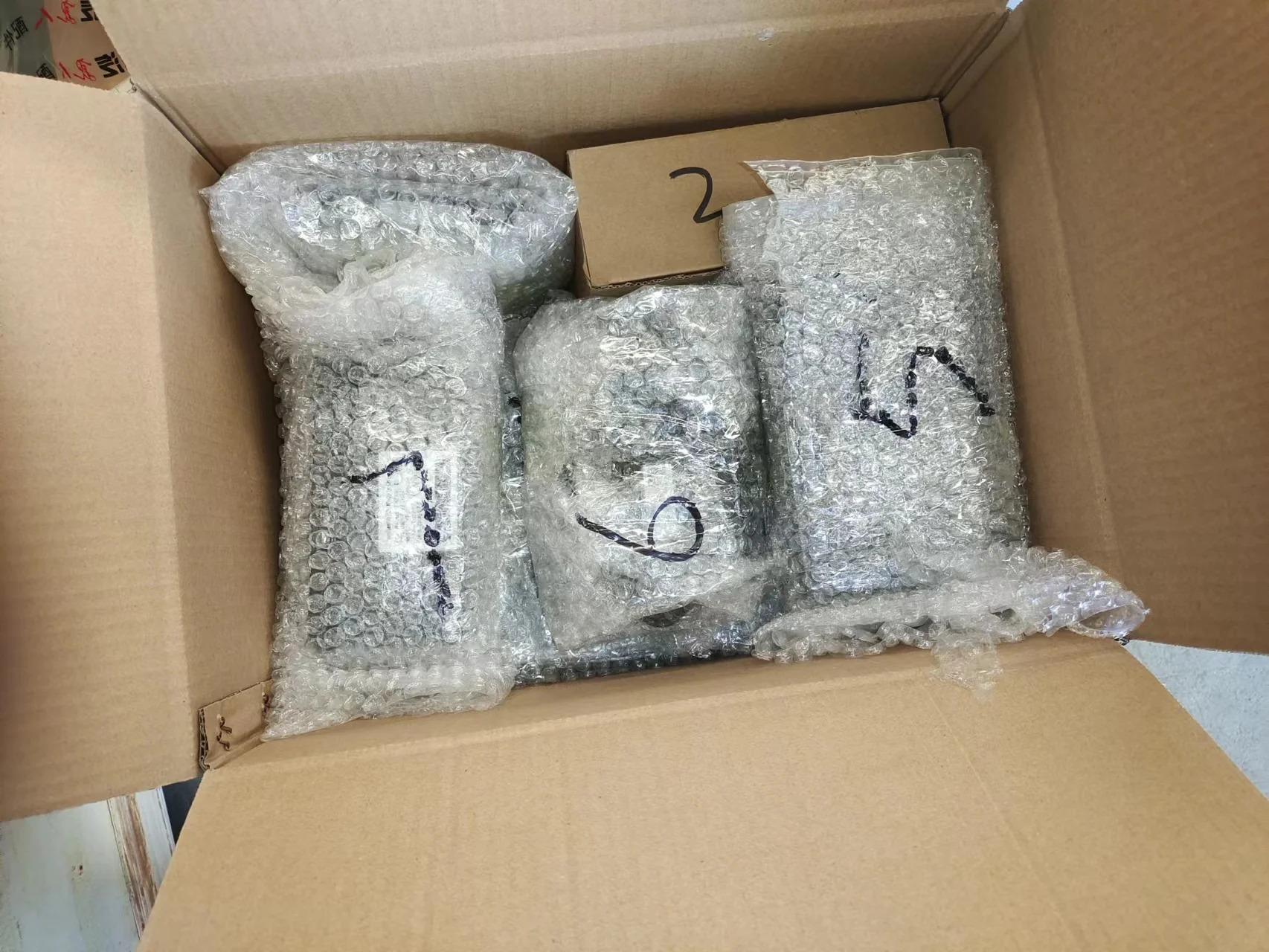 Китай хорошее качество низкая цена Sintruk Sitrak оригинальные запчасти WG9716583002 модуль управления грузовиком для продажи