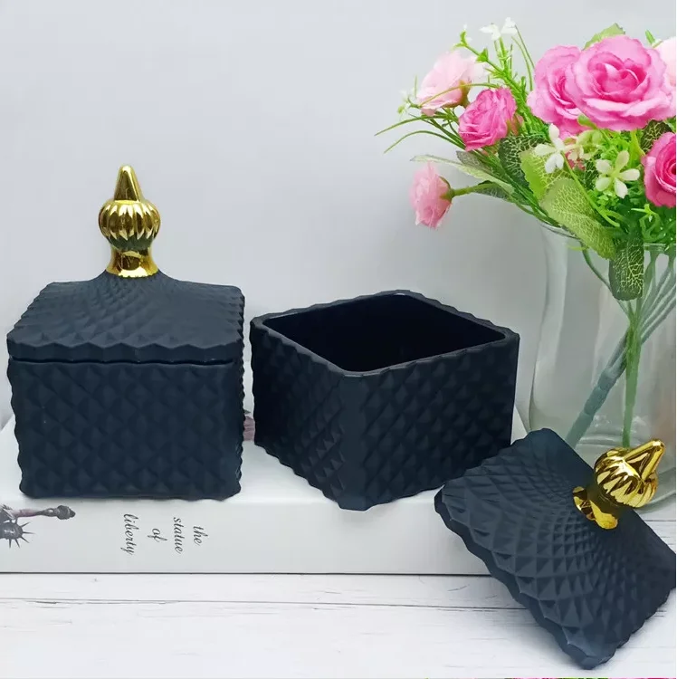 BESTSUN wholesale 8oz  black empty square Geo cut candle vessels with glass lid cube embossed glass candle jar for candle making