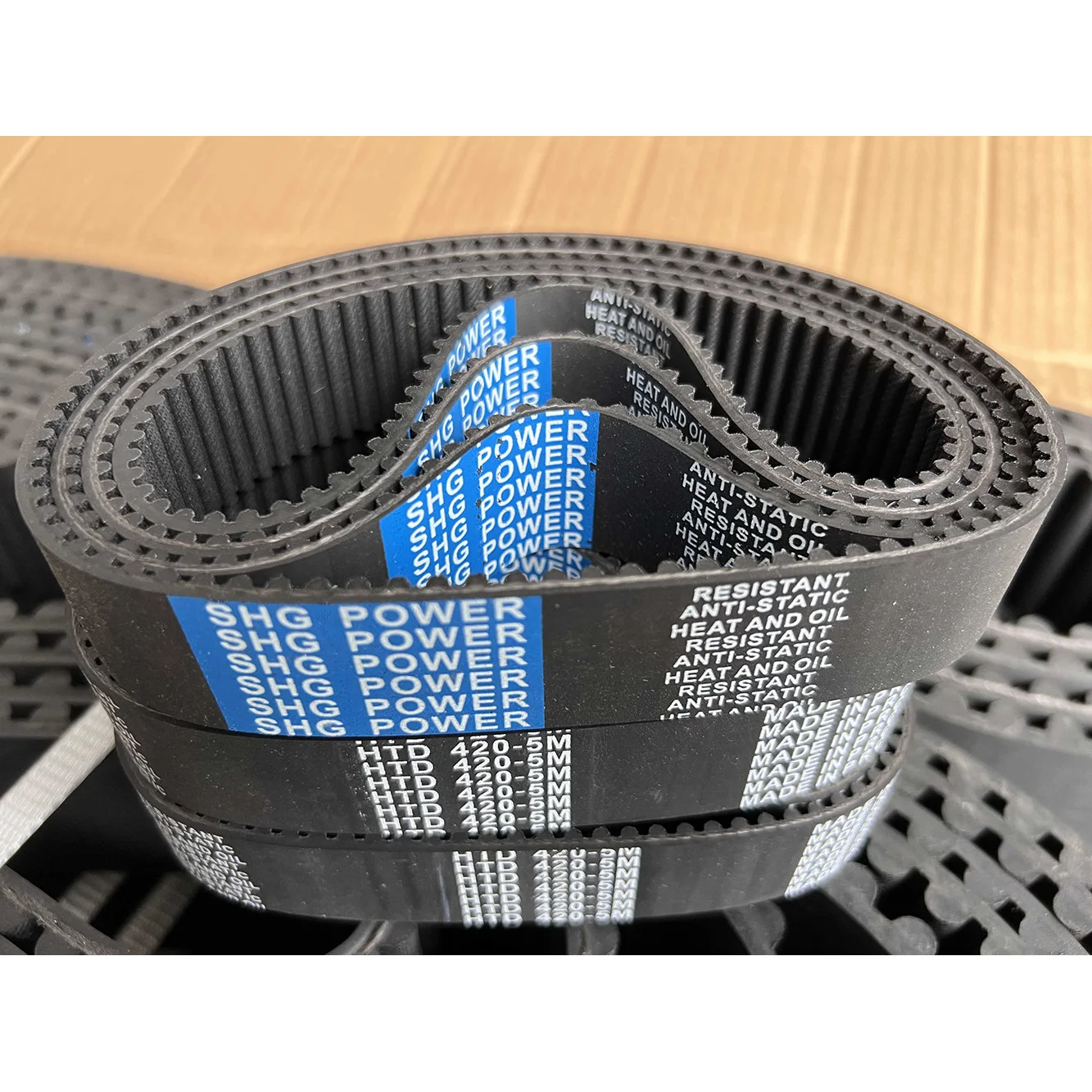 Customized Black High Temperature Resistant Rubber Endless Timing Belt