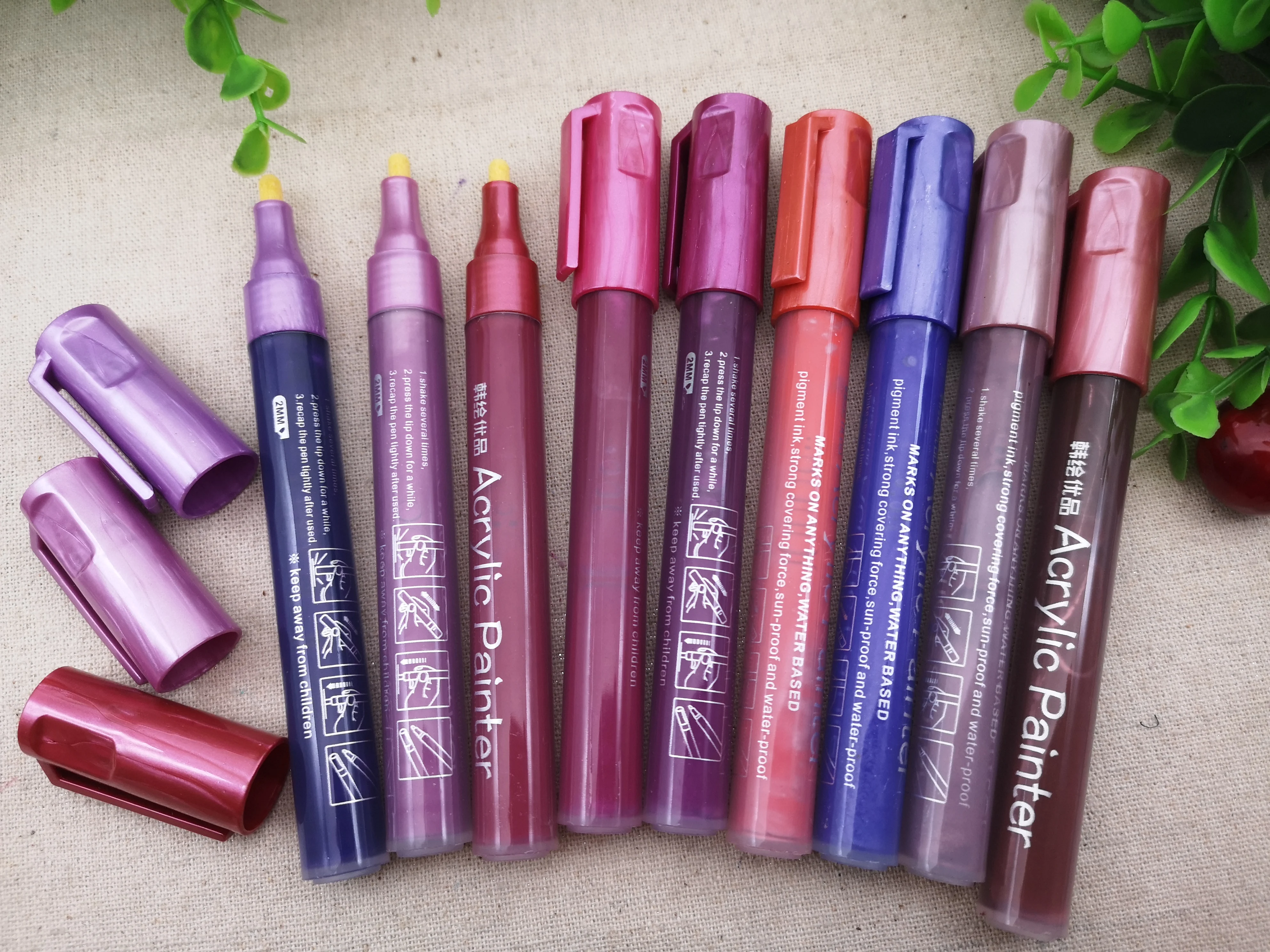 metallic waterproof  paint marker rock painting glitter pen