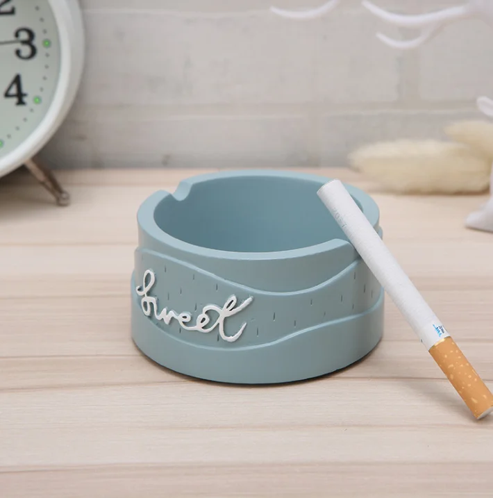 
Ashtray living room home furnishings resin crafts car decoration 