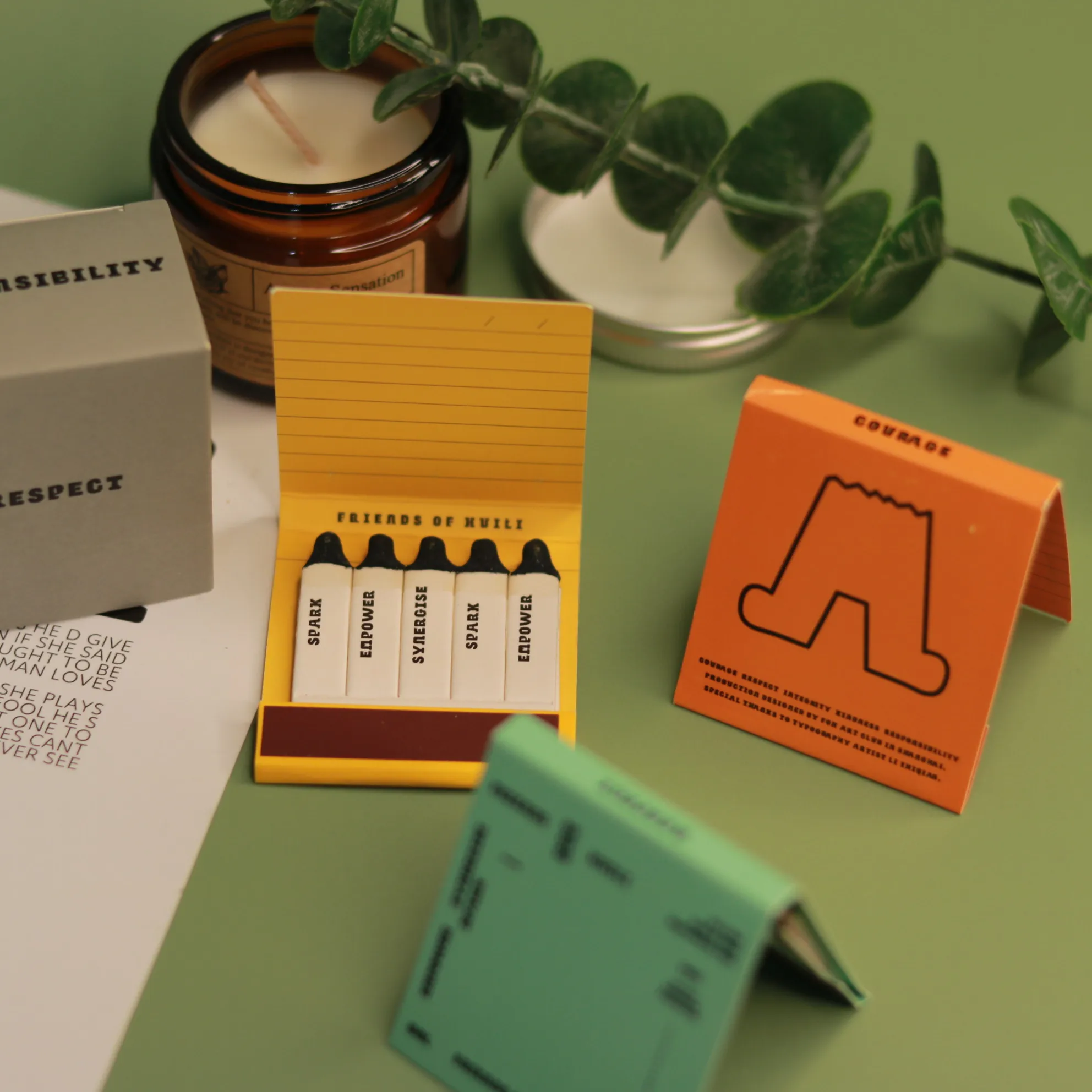 RSPMATCH Customize logo on book style matches colorful design matchstick custom words pattern for scented candle cigar matches