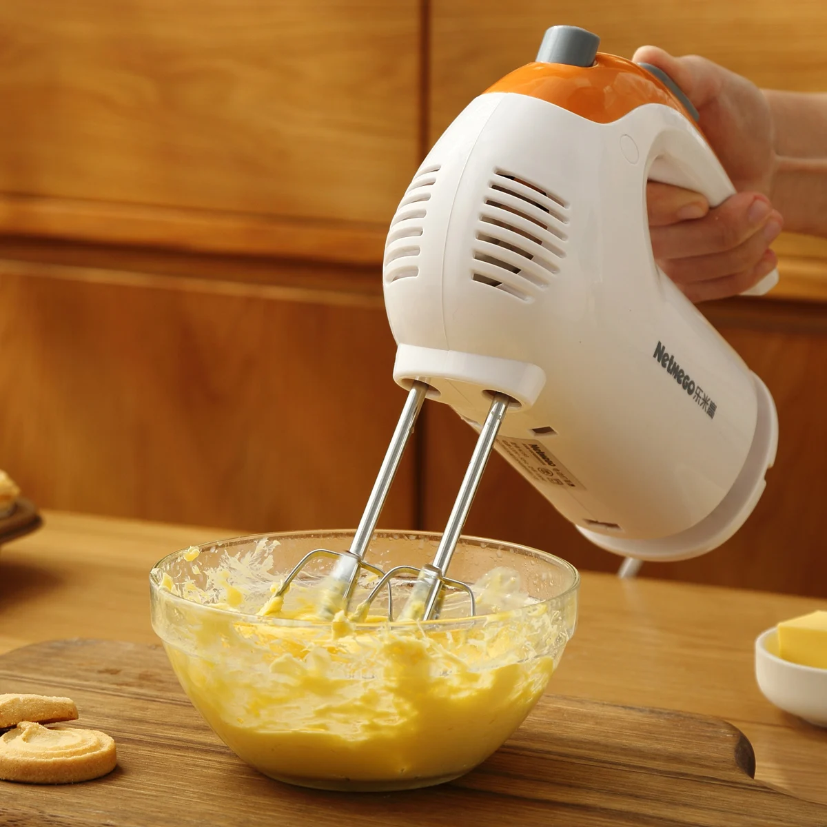 OEM Factory Supplier Hand Mixer Fruit Chopper Salad Stirrer Cook Blender Butter Mixture Cream Machine Electric Egg Whisk