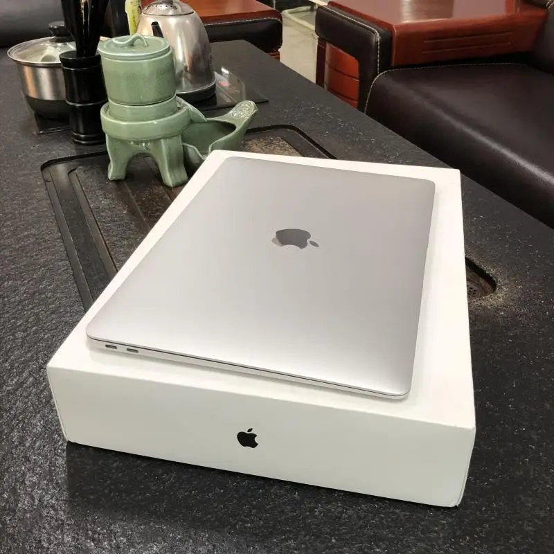 2022 Full unlocked Used Laptop for MacBook Pro 13.3 15.4inch I5 I7 Second hand Notebook for Mac book 976 975 H42 W82 X92