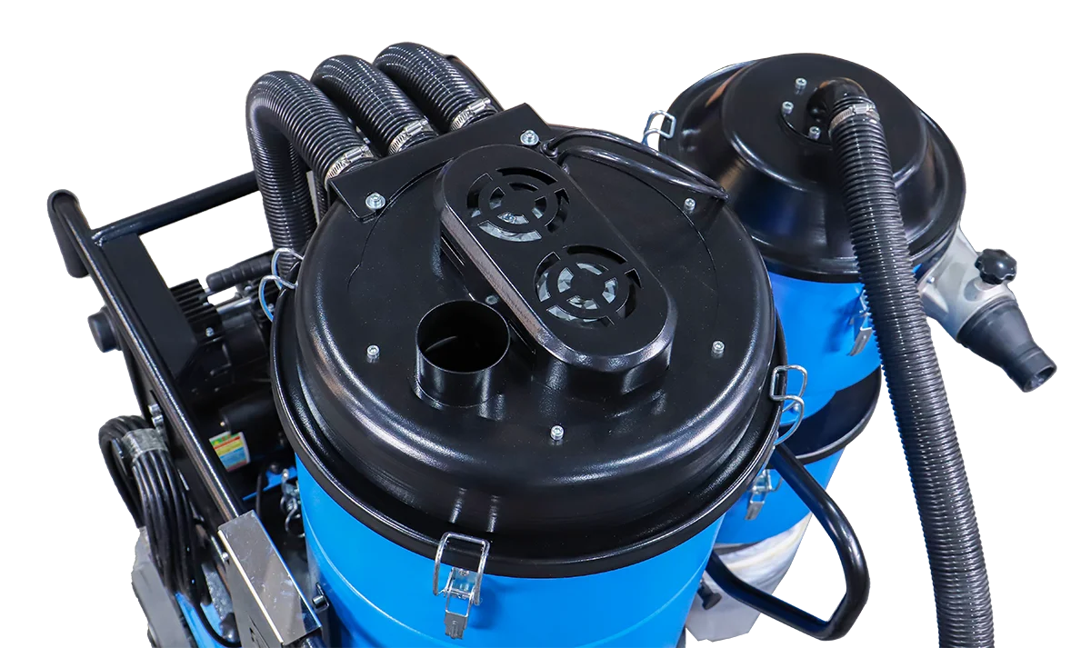 Powerful Industrial Vacuum Cleaner with Large Capacity
