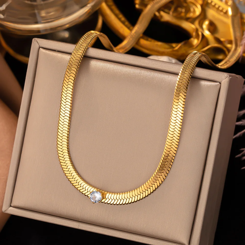 Fashion Jewelry 18K Gold Plated Diamond Necklaces Stainless Steel Flat Snake Chain Choker Necklace