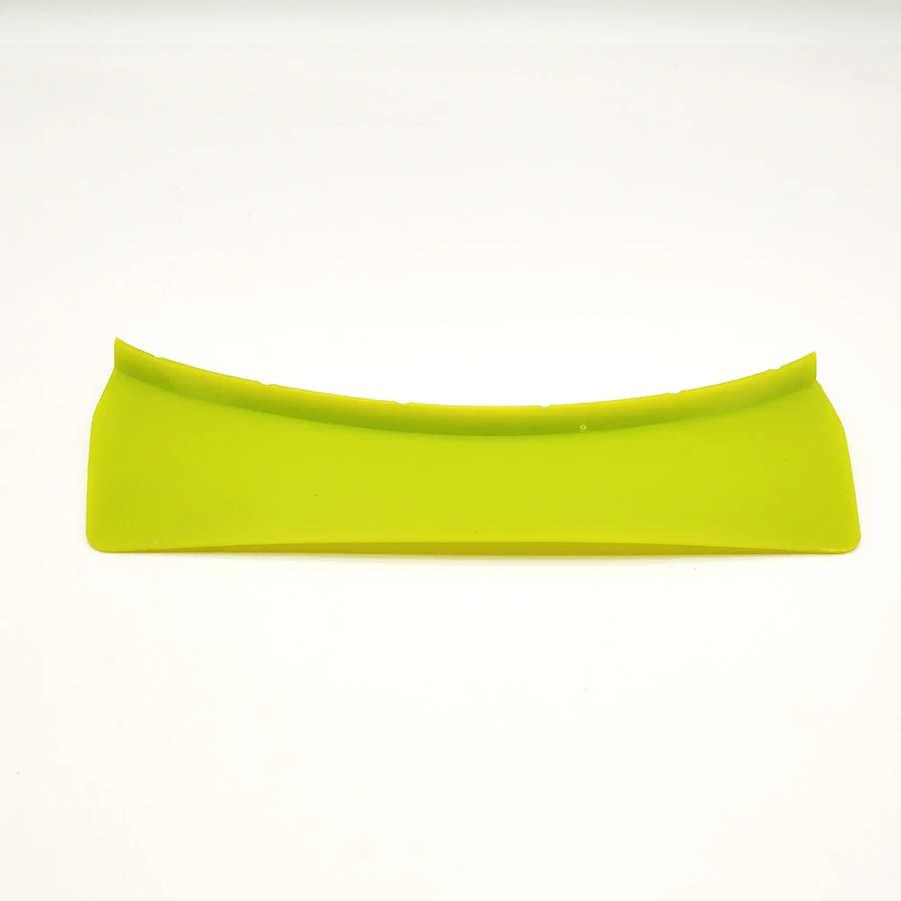 Master D53000 Imported Flexible material Paint Can Spout one size for all paint bucket